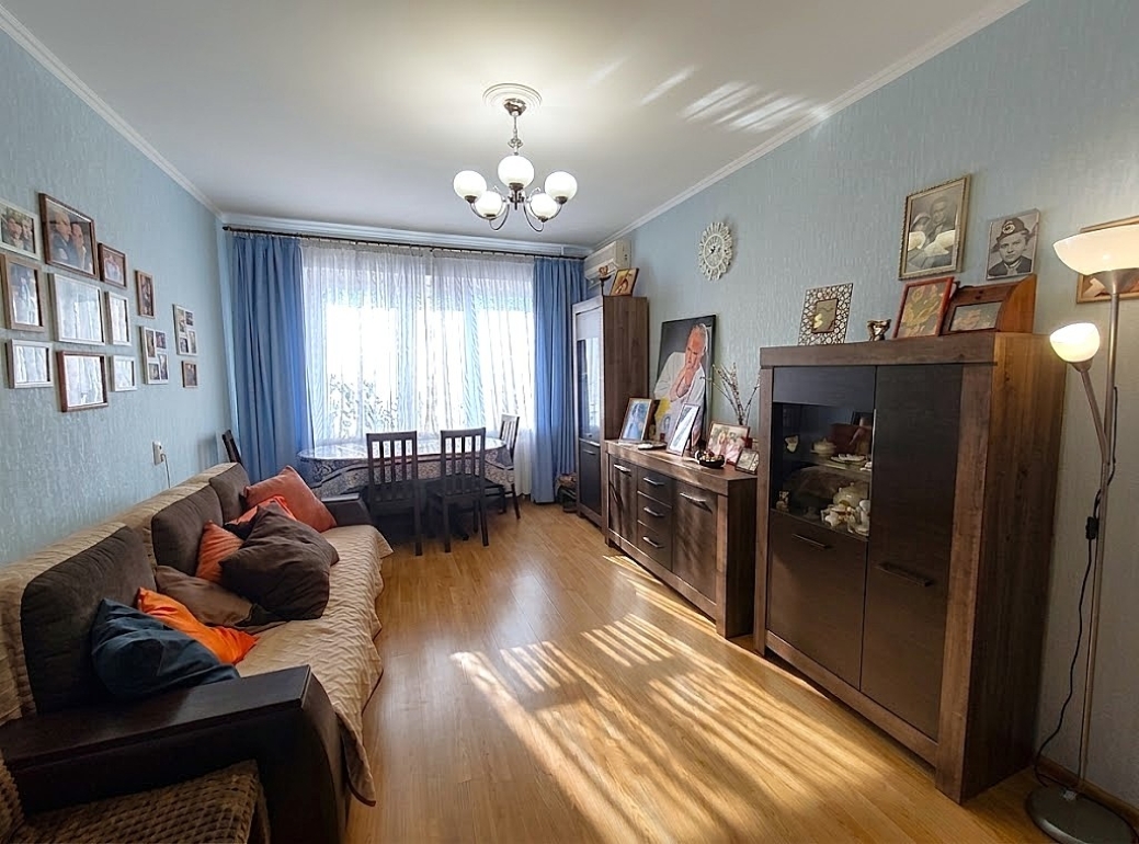 продажа трехкомнатной квартиры номер A-174817 в Приморском районе, фото номер 7